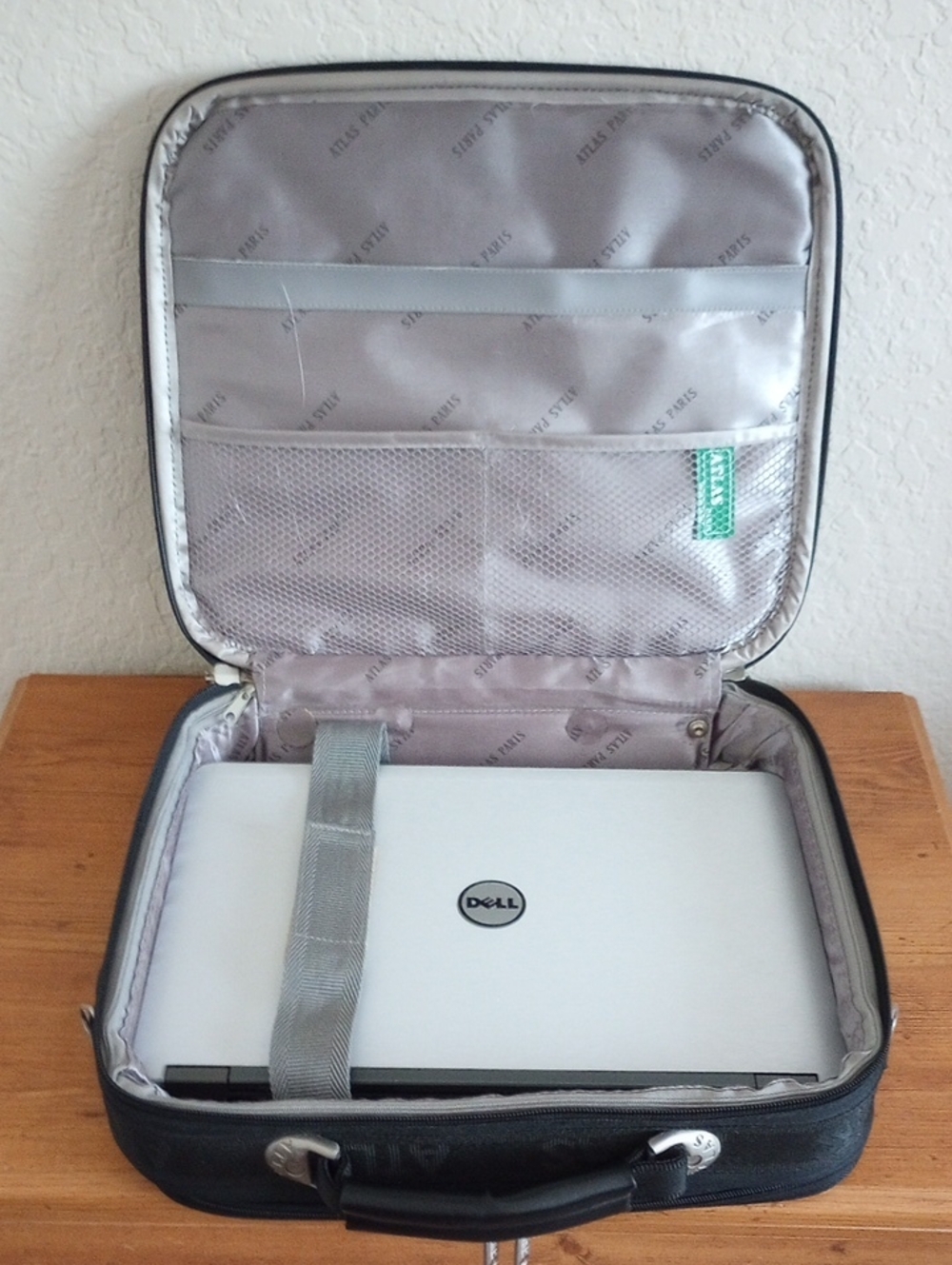 ATLAS Laptop & Document Travel Bag-UNISEX - Picture 5 of 10